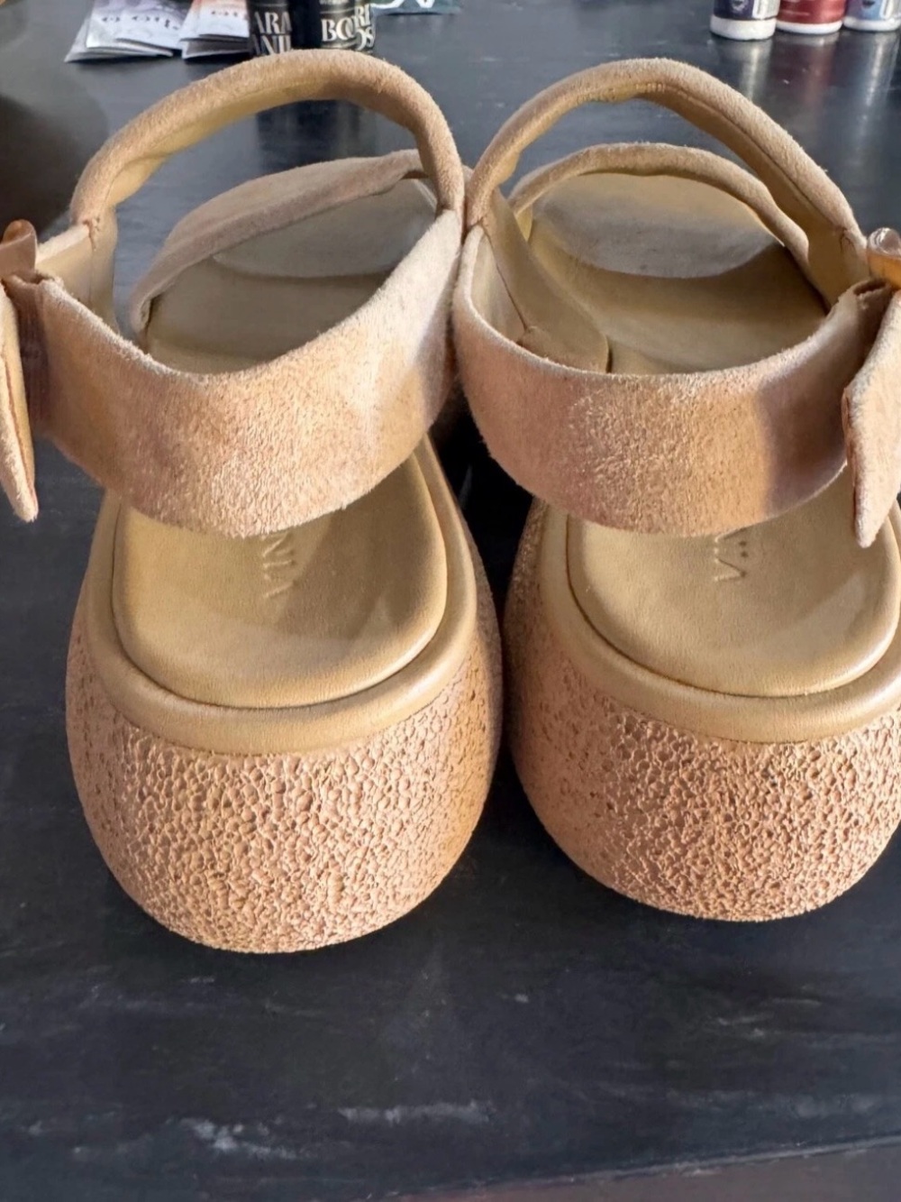 Vince Laguna platform suede beige tan nude sandals 8.5 - Picture 6 of 12